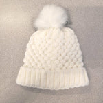 Great Northern Women’s Pineapple White Knit toque The Capital PTBO Peterborough