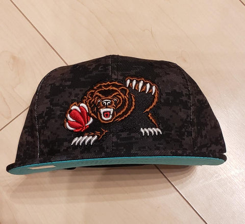 Vancouver Grizzlies digital camo Mitchell and Ness Capital PTBO